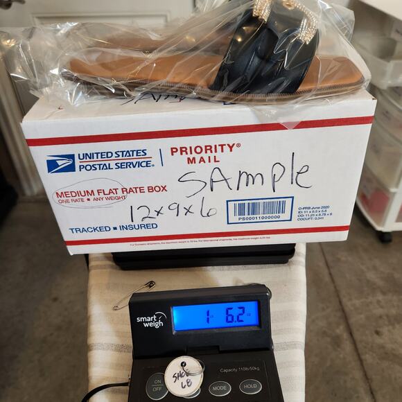 WILD DIVA LOUNGE Black Gold Faux Leather Crystal Embelished Buckle Womens 8.5 - Picture 12 of 12